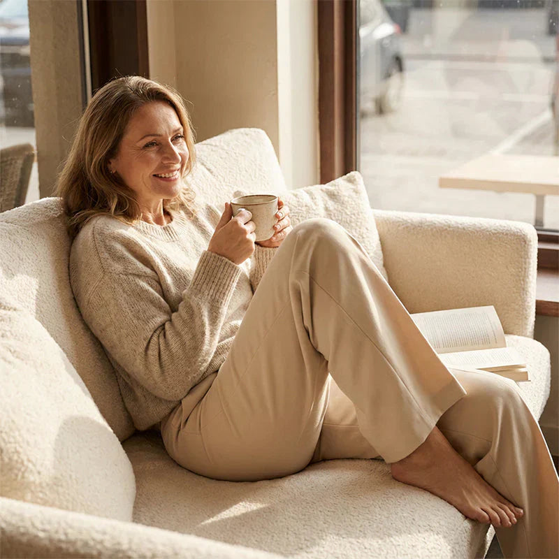 Emma | Pantalones de tiro alto de corte recto y elegante